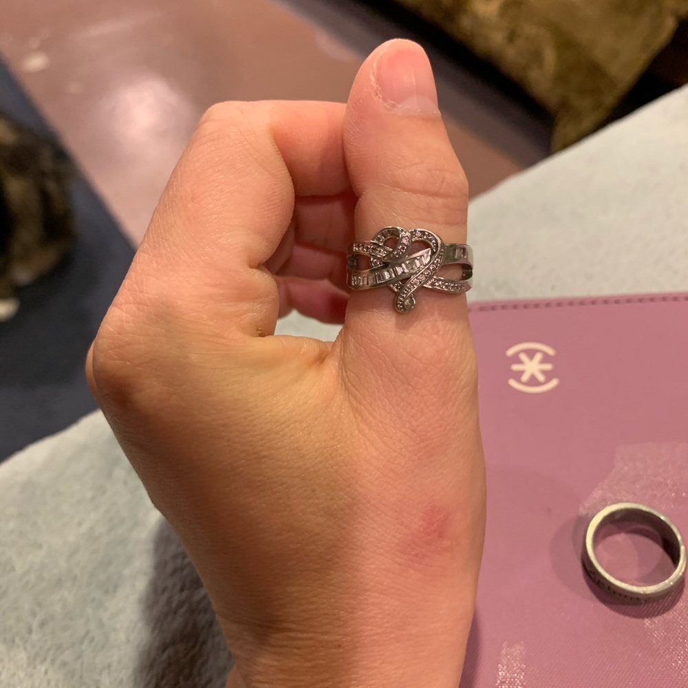 Bling heart ring